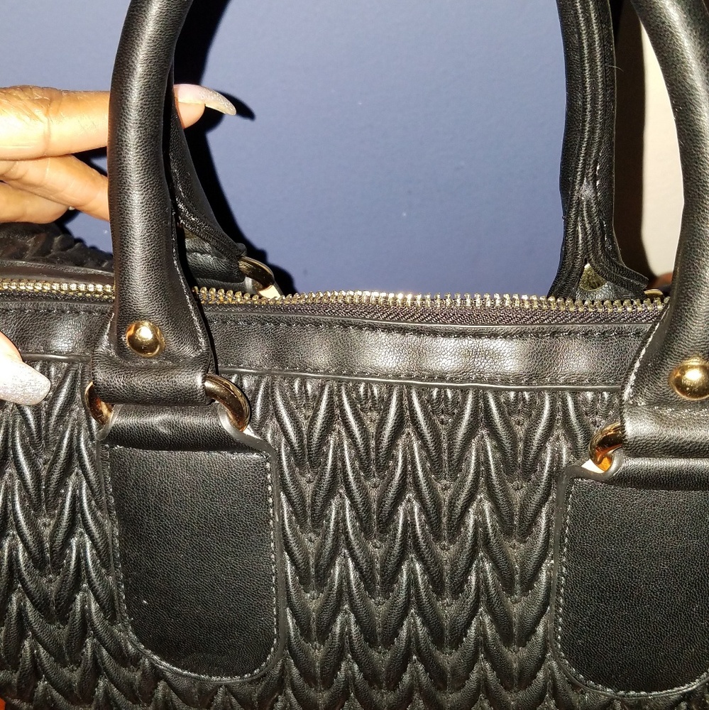 Bag - Picture 4 of 6